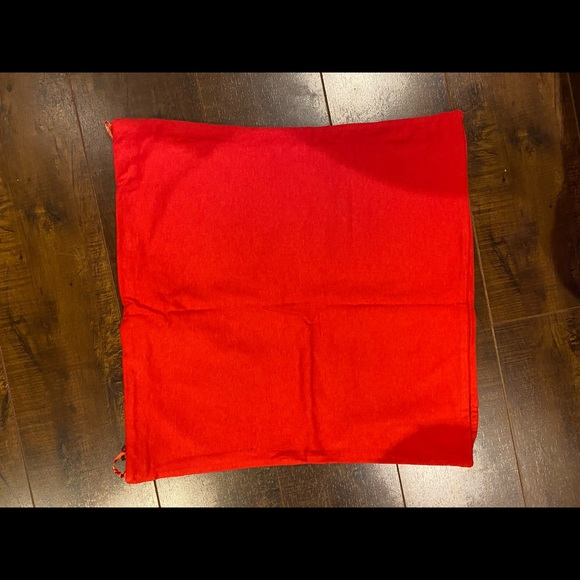 Yellow and red tube tops - Picture 4 of 4